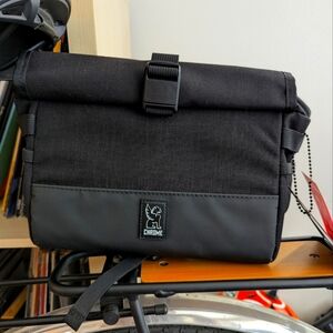 Chrome Doubletrack Handlebar Sling Bag Black